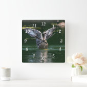 Alte Gänsehaut-Uhr Quadratische Wanduhr (Zuhause)