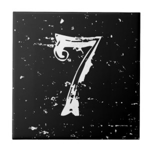 Alte gebeutelte Hausnummer Fliese