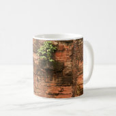 Alte gebrochene Ziegelmauer Kaffeetasse (VorderseiteRechts)