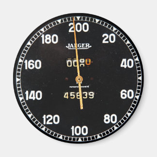 Alte Geschwindigkeitsmesser von einem Vintagen Ren Magnet