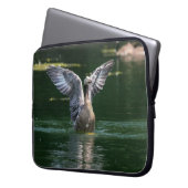 Alte Goose Wing Action Laptopschutzhülle (Vorderseite Links)