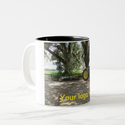 Alte grüne Traktorkaffee-Tasse Zweifarbige Tasse (Vorderseite Links)