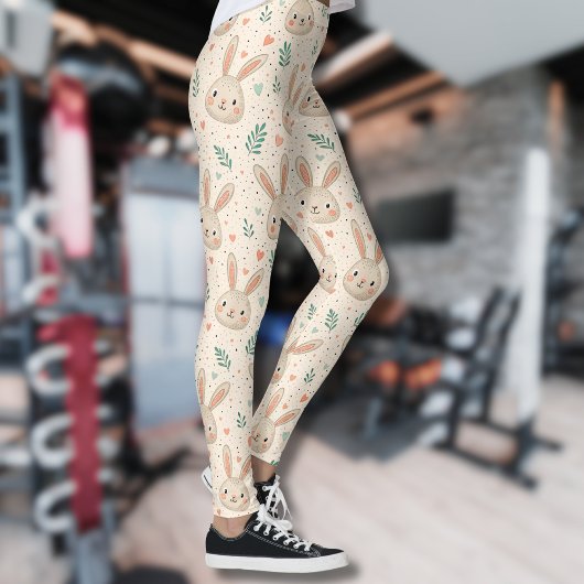 Alte Hasengesichter mit Rosen Muster Leggings