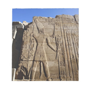 Alte Hieroglyphen an der Wand, Tempel von Karnak, Notizblock