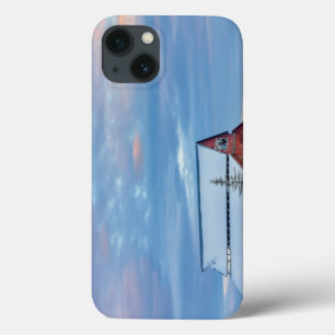 Alte Holzarote Scheune im unteren Tal Case-Mate iPhone Hülle