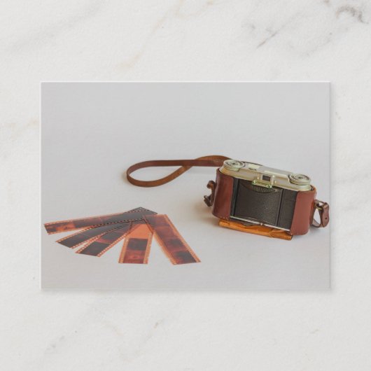 alte Kamera mit negativer Visitenkarte (Vorderseite)