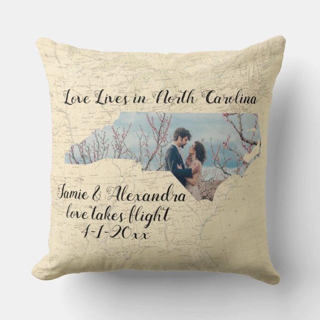Alte Karte Liebe lebt in North Carolina Staat Foto Kissen (Vorderseite)