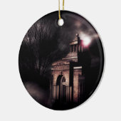 Alte Krypta im dunklen Wald Keramik Ornament (Links)