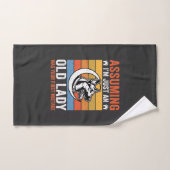 Alte Lady-Hund-Warnung Retro Handtuch (Handtuch)