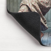 Alte Lady tanzt zu Gramophon Mousepad (Ecke)