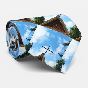 Alte Landkirche, Vintage Holzverkleidung,  Krawatte