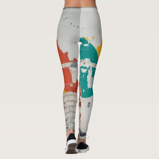 Alte Mauer mit Graffiti Leggings (Rückseite)
