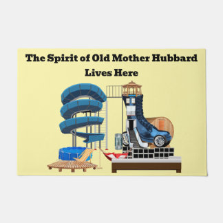 Alte Mutter Hubbard Türmatte