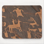 Alte Petroglyphen auf Newspaper Rock indianischer Mousepad (Vorne)