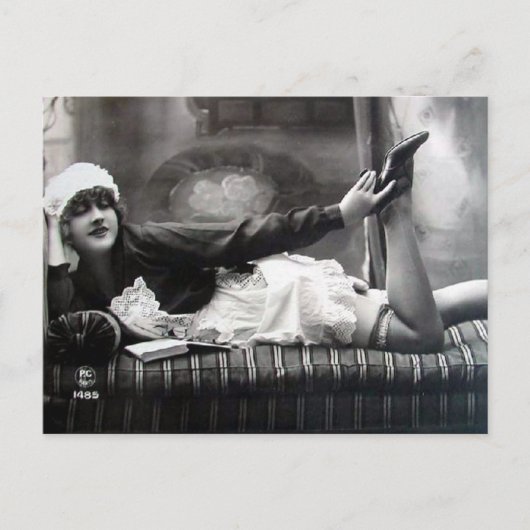 Alte Postkarte - Neuausrichtung der Haushaltshilfe (Vorderseite)