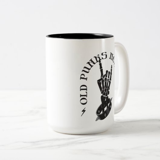 Alte Punks Die nie Skeleton Rock auf gotisch Zweifarbige Tasse (VorderseiteRechts)