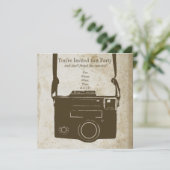 Alte Retro-Filmkamera auf antikem Papier Einladung (Stehend Vorderseite)