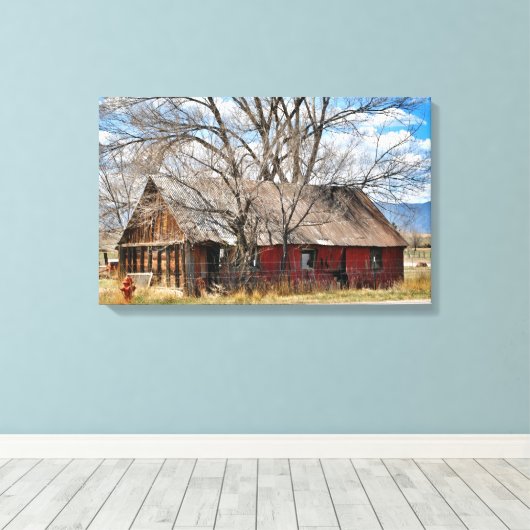 Alte rote Scheune Leinwanddruck (Insitu (Holzboden))