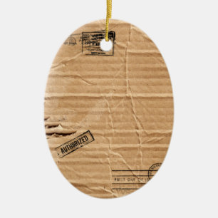 Alte schädigende Brown-Pappe mit Briefmarken und Keramik Ornament