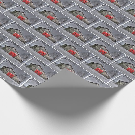 Alte Scheune im Winter Geschenkpapier (Ecke)
