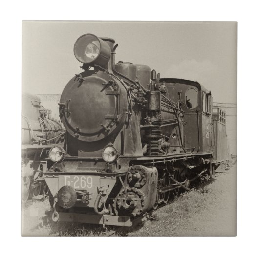 Alte Schmalspurdampflokomotive Gr-269 Fliese (Vorderseite)