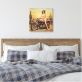 Alte Schule Retro Button-up Mädchen auf Motorrad Leinwanddruck (Insitu (Schlafzimmer))