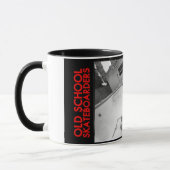 ALTE SCHULE-SKATEBOARDER - SO ROLLTEN WIR. TASSE (Links)