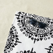 Alte Sonne mit Symbolen Schwarz-weiß Strandtuch (Beispiel)