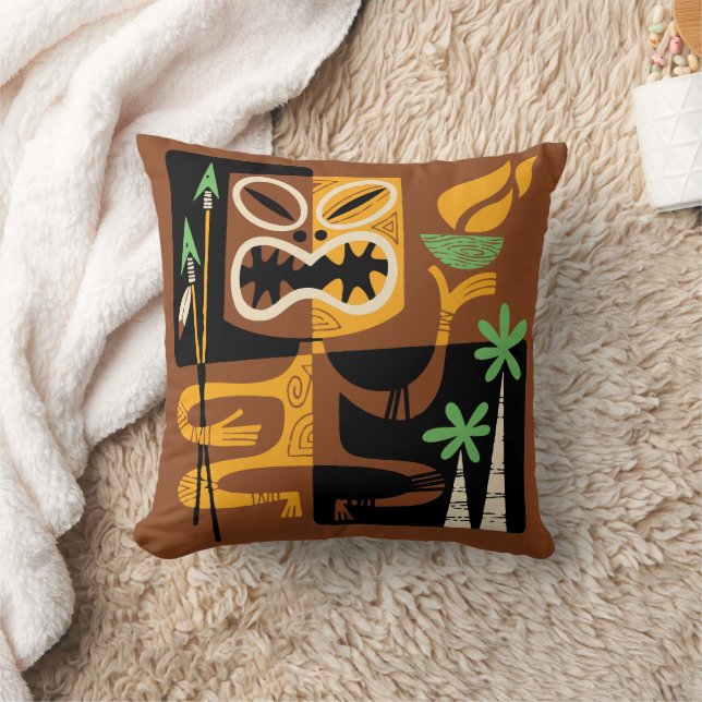 Alte Stammesrituale: Mann mit Feuer und Speere Kissen (Decke)