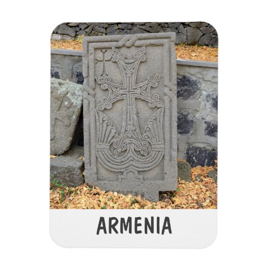 Alte Steinkreuze (Khachkars) in Armenien Magnet (Vertikal)