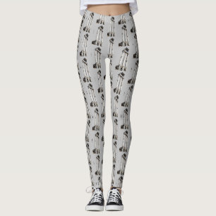 Alte Steinsäulen auf grau Leggings