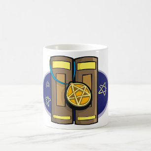 Alte Steintafeln mit Pentagramm-Amulett Kaffeetasse