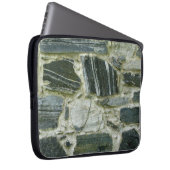 Alte Steinwand Laptopschutzhülle (Vorne Rechts)