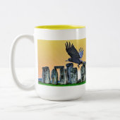 Alte Stonehenge & Rook Corvid-lover Geschenk Zweifarbige Tasse (Links)
