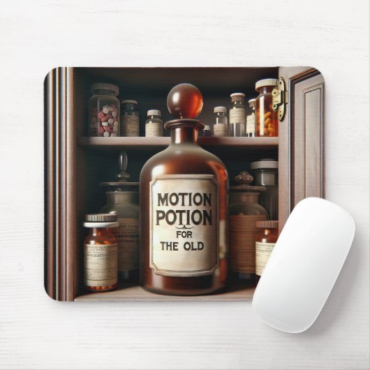 Alte Töpfchen in einem Arzneimittelschrank Mousepad (Mit Mouse)