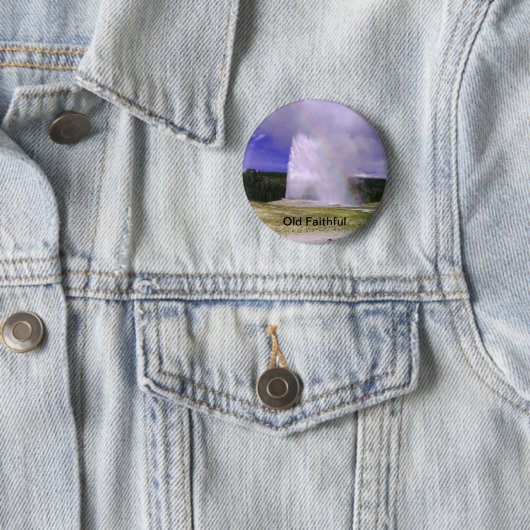 Alte Treue im Yellowstone Nationalpark Button (Beispiel)