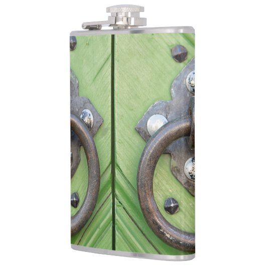 Alte Tür Flachmann (Links)