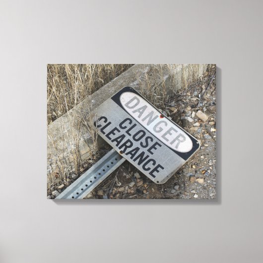 Alte verlassene Eisenbahn Sign Canvas Print Leinwanddruck (Vorderseite)