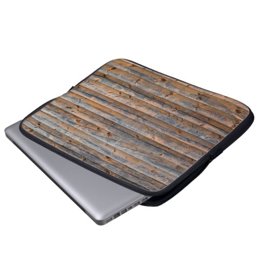 Alte Wand aus Holzplanken mit Rissen. Beam Laptopschutzhülle (Vorne Knopf)