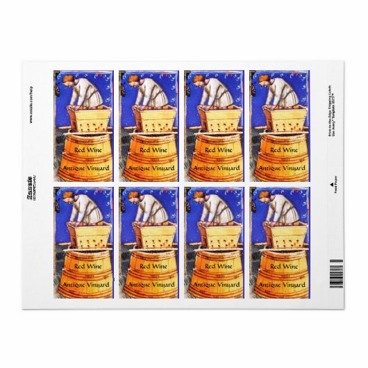 ALTE WEINHALBUNG MIT WEINBARRELS (Vorne)