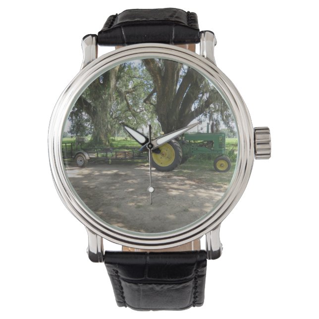 Alte Zugmaschine Armbanduhr (Vorderseite)