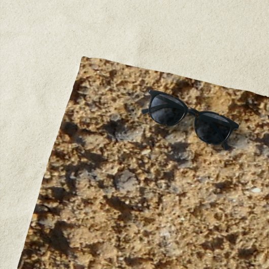 Älter als Dirt Strandtuch (Beispiel)