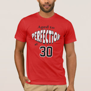 Alter bis Perfektion bei 00   Name hinzufügen T-Shirt