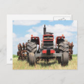 Alter großer Traktor sitzt morgens im Geiste Postkarte (Vorne/Hinten)