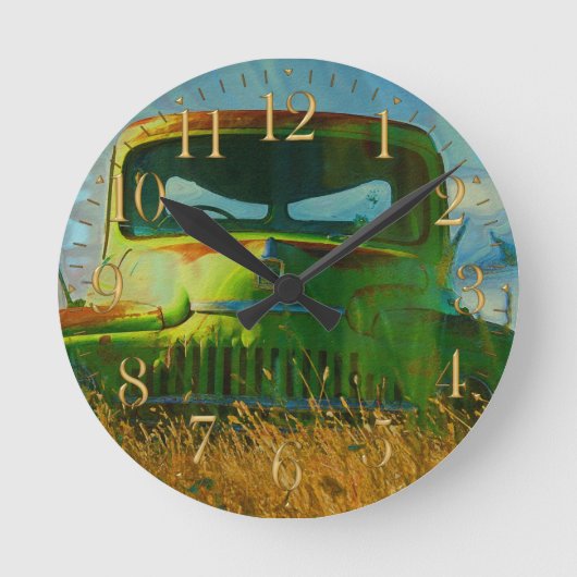 Alter grüner LKW und Feld Runde Wanduhr (Vorderseite)