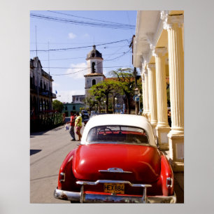 Alter klassischer amerikanischer Wagen in Guanabac Poster