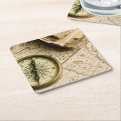 Alter Kompass über alter Karte Rechteckiger Pappuntersetzer (angewinkelt)
