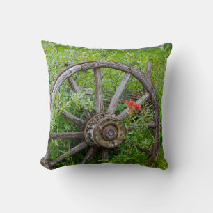 Alter Lastwagen drehen herein historische Kissen