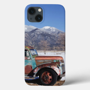 Alter LKW auf dem Feld Case-Mate iPhone Hülle