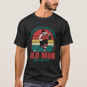 Alter Mann auf der Eishockey-Spieler-Expertencoach T-Shirt